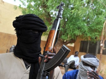 Малийцы насчитали в городе Кона сотню убитых боевиков