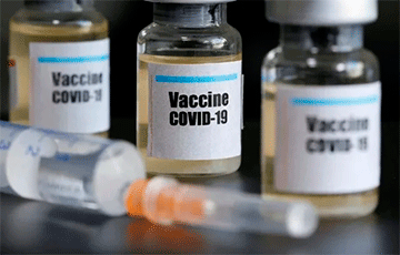 Начало вакцинации в России провалено