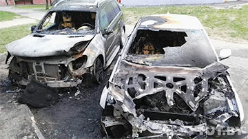 В Орше сожгли Jaguar и Mercedes местного бизнесмена