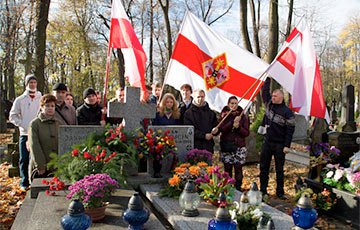 На «Дзяды» молебны пройдут на кладбищах Минска и Минского района