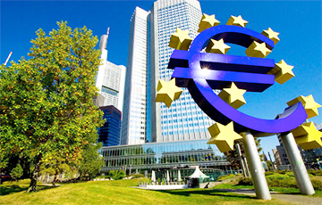 Bloomberg: Еврозона движется в направлении золотой эры