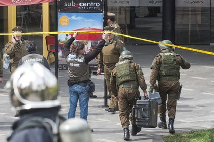 В метро чилийской столицы прогремел взрыв