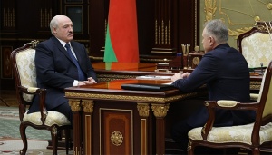 Лукашенко пообещал ликвидировать частные предприятия без профсоюзов