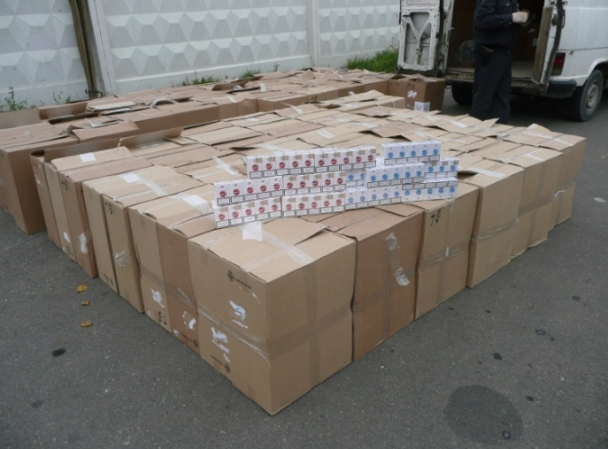 Пограничники в Полоцке изъяли 450 тысяч пачек сигарет