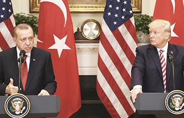 После разговора с Трампом Эрдоган согласился на создание в Сирии зоны безопасности