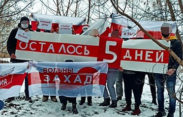 По всему Минску прошли акции протеста