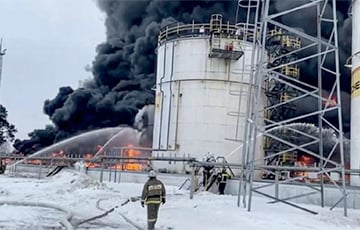 Эксперт: Нанесения ударов по НПЗ и нефтегазовой отрасли РФ решают три важные задачи