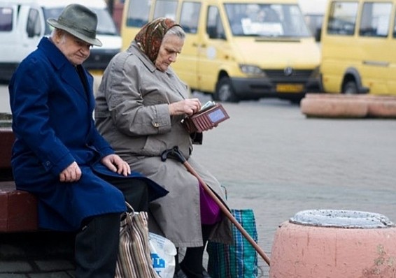 Пенсию за 9 мая белорусским пенсионерам выплатят досрочно