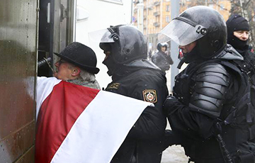 В Беларуси идут суды над задержанными в День Воли