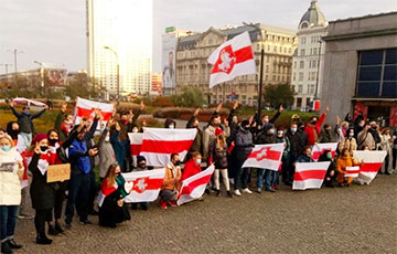 Белорусы Варшавы вышли на акцию солидарности с Романом Бондаренко