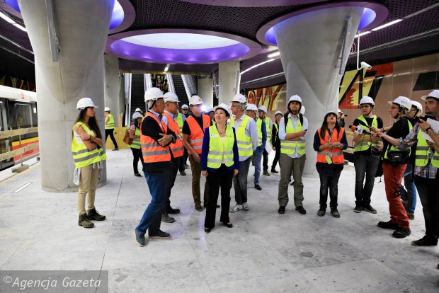 Вторая линия варшавского метро откроется 30 сентября