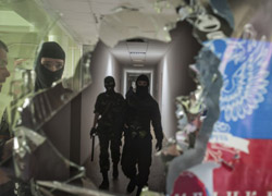 В Донецкой области сепаратисты контролируют 15 административных зданий