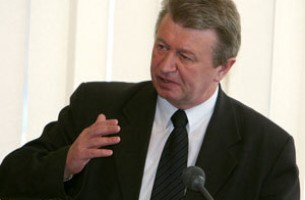 Радьков считает, что белорусы не умеют жить по средствам
