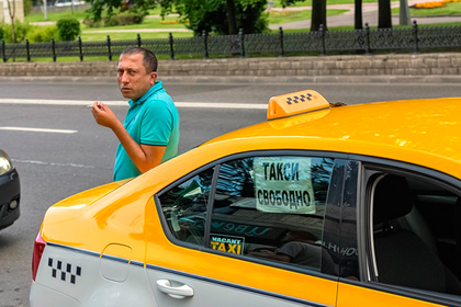 Раскрыто самое удачное время для заказа такси