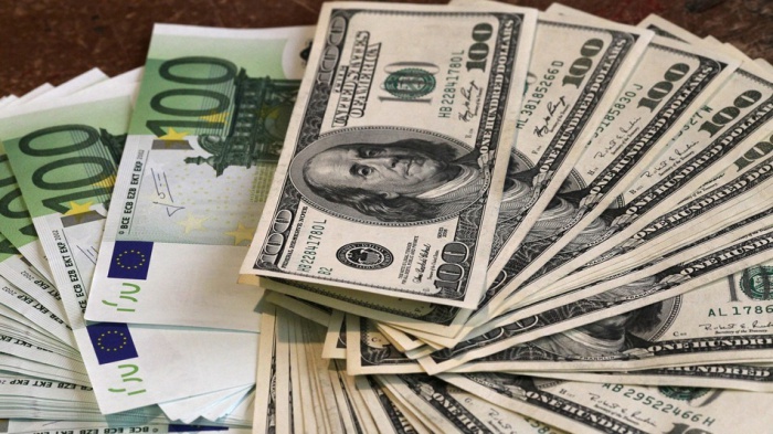 К 2017 году Беларусь отменит обязательную продажу валютной выручки