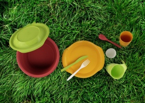 МАРТ предлагает вернуть в общепит некоторые виды пластиковой посуды