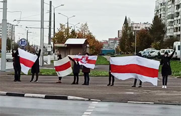 Жители Витебска выходят на Партизанский марш