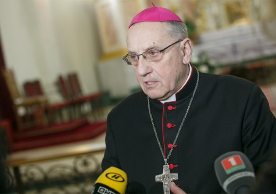 Белорусские власти высылают из страны трех католических польских священников