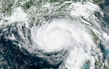 Мощный ураган «Ида» приближается к Луизиане: что известно