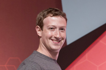 Цукерберг пообещал добавить в Facebook «дислайк»