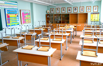В некоторых школах Беларуси в понедельник не будет занятий