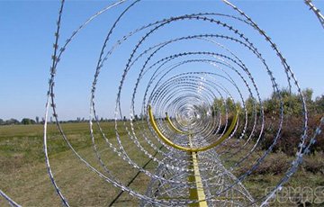 Латвия планирует возвести забор на границе с Беларусью
