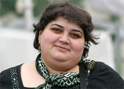 «Самоубийца» уже дает показания: за что в Баку арестовали журналистку