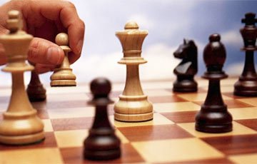 «У Лукашенко положение, как в шахматах цугцванг»