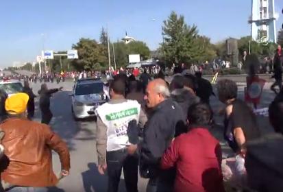 Минимум 20 человек погибли при взрывах в Анкаре