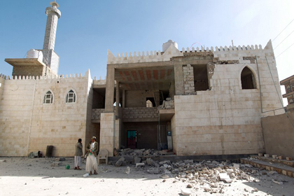 До 50 человек погибли в результате терактов в йеменских мечетях
