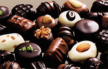 «Потянуло на сладкое»: Минские налоговики забрали более двух тонн конфет
