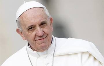 Папа Франциск: Я молюсь за мир для дорогой украинской земли