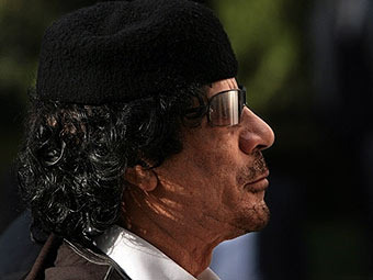 Ливийские дипломаты разорвали связи с Каддафи