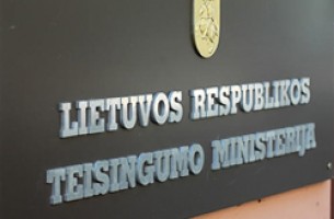 Литовская чиновница, замешанная в скандале с белорусскими счетами, подала в отставку