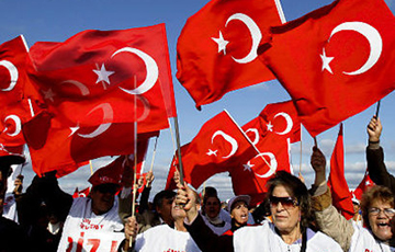 Оппозиция в Турции создала предвыборный альянс