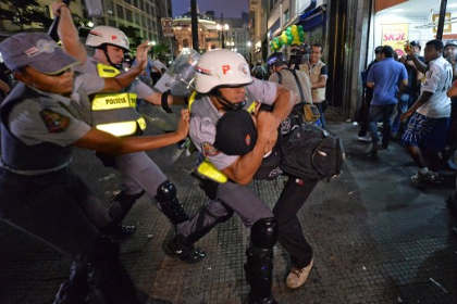 В Сан-Паулу задержаны 120 участников акции протеста против ЧМ-2014