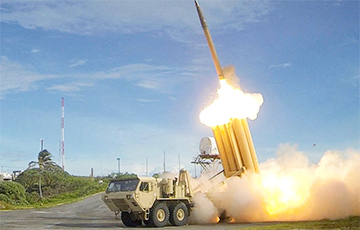 Видеофакт: США успешно испытали в Тихом океане новейшую ракету-перехватчик