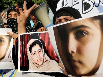 Пакистан обещал награду за стрелявших в девочку талибов