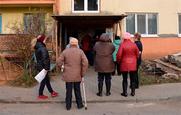 Жители поселка под Солигорском бойкотируют «выборы»