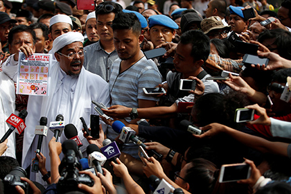 В Индонезии сочли грехом распространение фейковых новостей