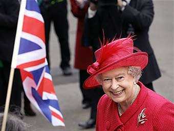 К 2012 году у британцев закончатся деньги на королеву
