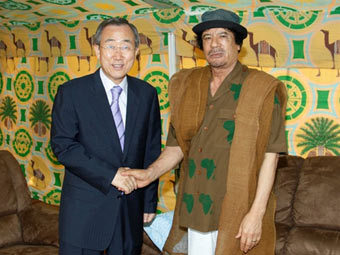 Каддафи позвал ООН и НАТО в Ливию