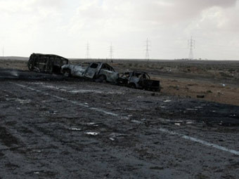 Самолеты НАТО возобновили бомбардировки ливийских войск