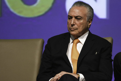 Президенту Бразилии пригрозили импичментом из-за компрометирующей записи