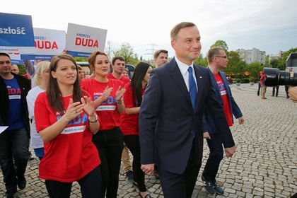 ЦИК огласил результаты первого тура выборов в Польше