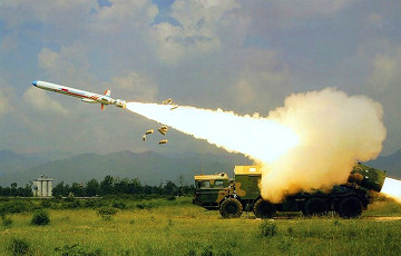 Украина приняла на вооружение новый мощный ракетный комплекс