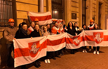 Белорусы Санкт-Петербурга вышли на ежедневную акцию солидарности