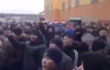 Казахстанские металлурги присоединились к протестам
