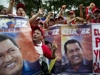 Сторонники Чавеса вышли на улицы в день его несостоявшейся инаугурации