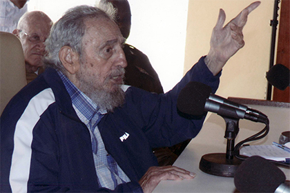 Фидель Кастро потребовал от США миллионы долларов